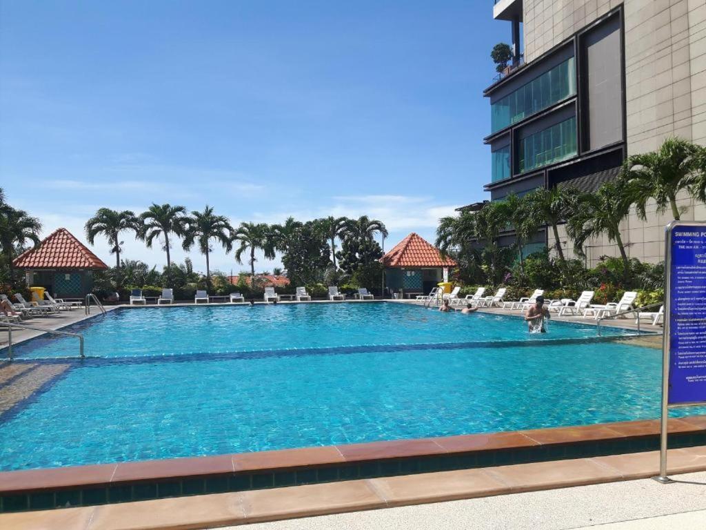 View Talay 6 Pattaya Beach By Anatolia Condo Suite Eksteriør billede