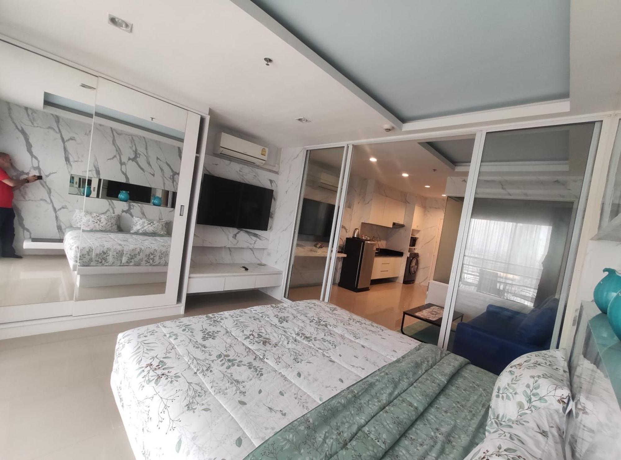 View Talay 6 Pattaya Beach By Anatolia Condo Suite Eksteriør billede