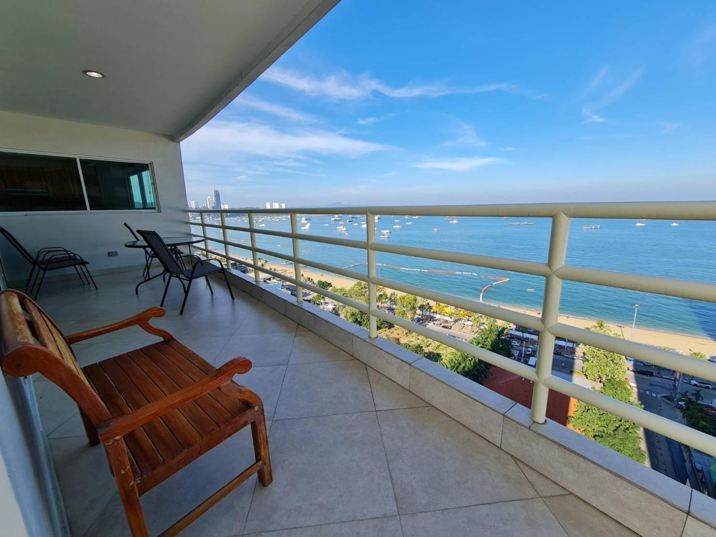 View Talay 6 Pattaya Beach By Anatolia Condo Suite Eksteriør billede