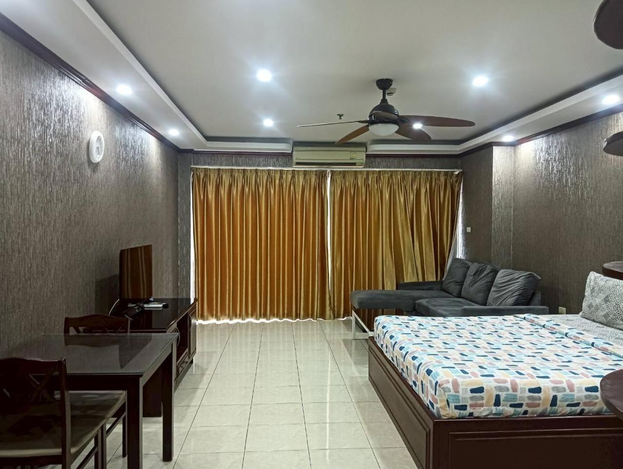 View Talay 6 Pattaya Beach By Anatolia Condo Suite Eksteriør billede
